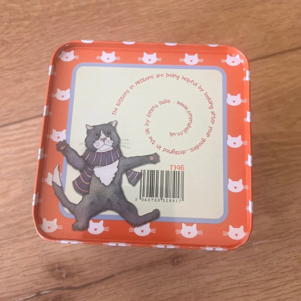 Vtg Emma Ball Kittens Mittens Square Storage Tin Cat Knitting Collectible 4